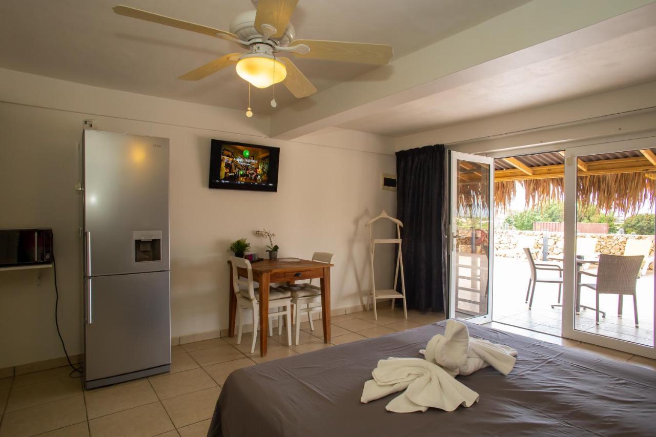 Hillside Resort Bonaire Кралендейк Экстерьер фото